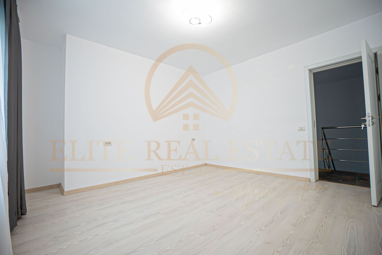 Casă de familie în Mamaia Nord –zona Hanul cu Pește - Poză 9