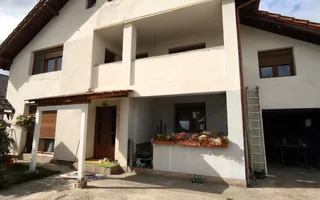 Casă de vânzare - Săsar - 4 dormitoare - teren 459 - garaj - Poză 19