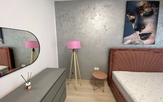 Garsoniera lux, etajul 1, cu balcon si loc de parcare inclus,   Coresi - Poză 1
