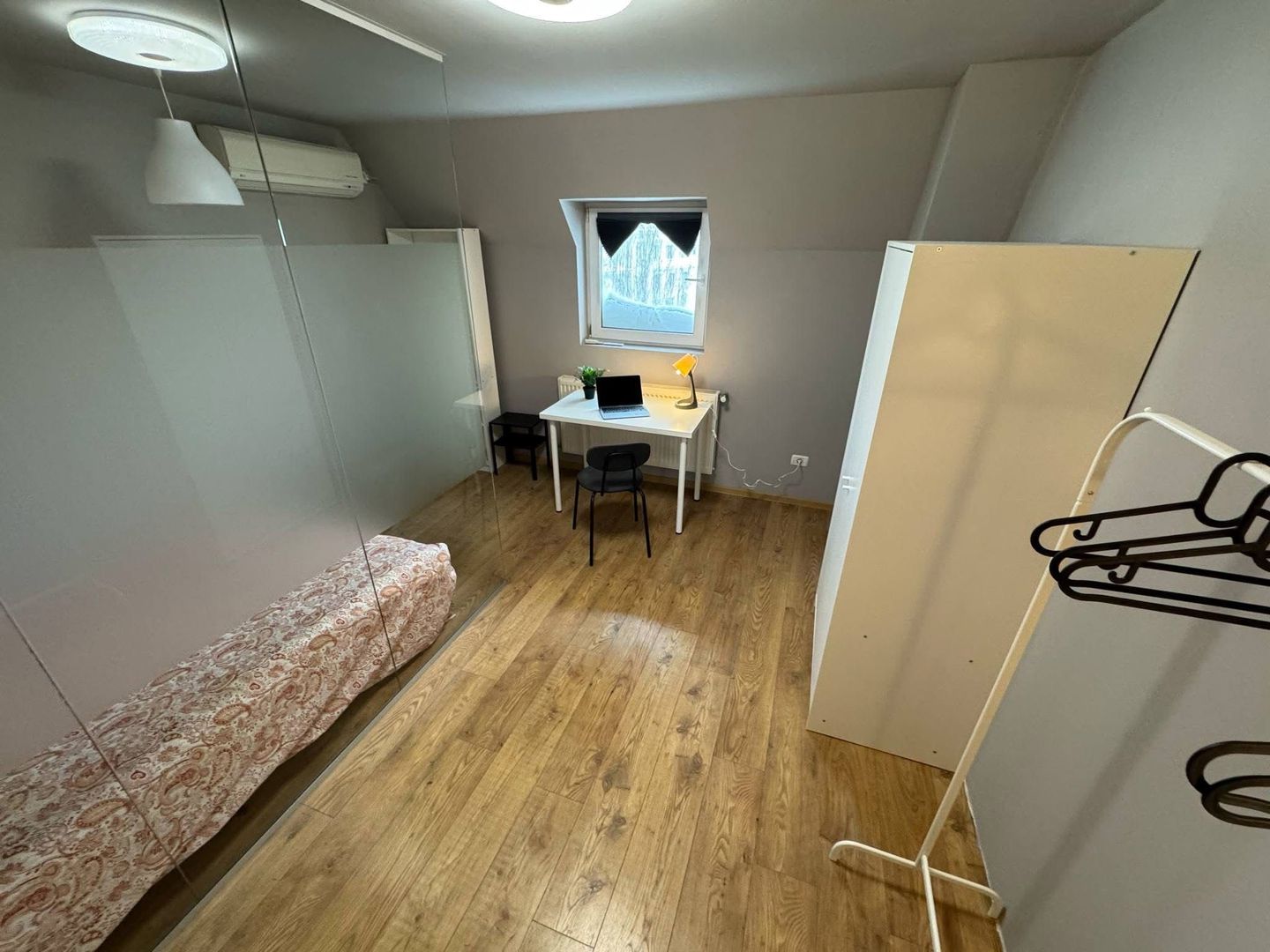 Room for rent | Bills included | Erasmus | Romana | Ateneu - Poză 11
