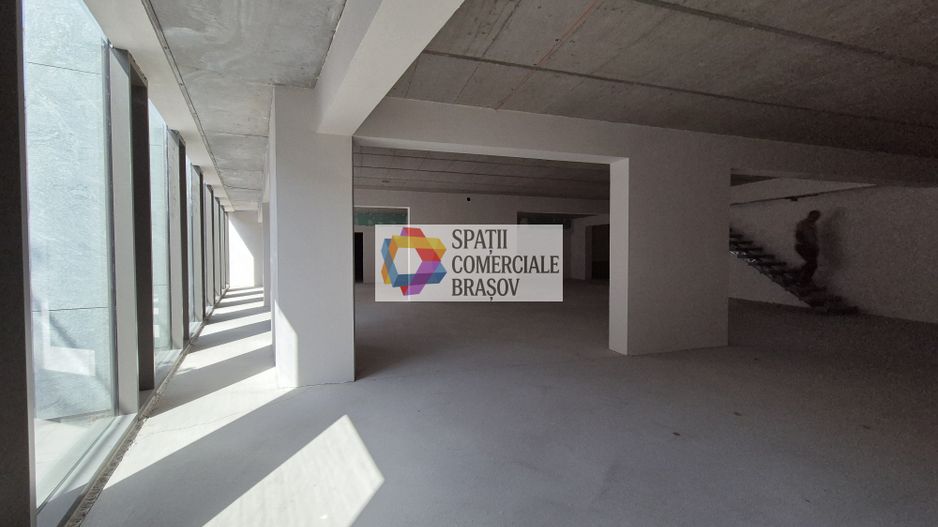 Spatiu ultramodern  nou - 595 mp - Poză 2
