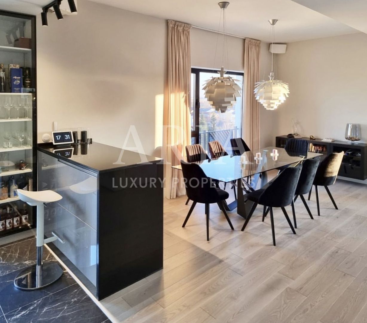 Penthouse superb - rooftop vedere către pădure - Poză 9