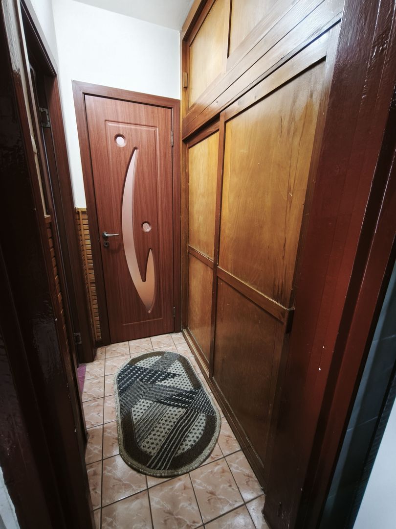 Apartament cu 2 camere in zona Dambu - Poză 6