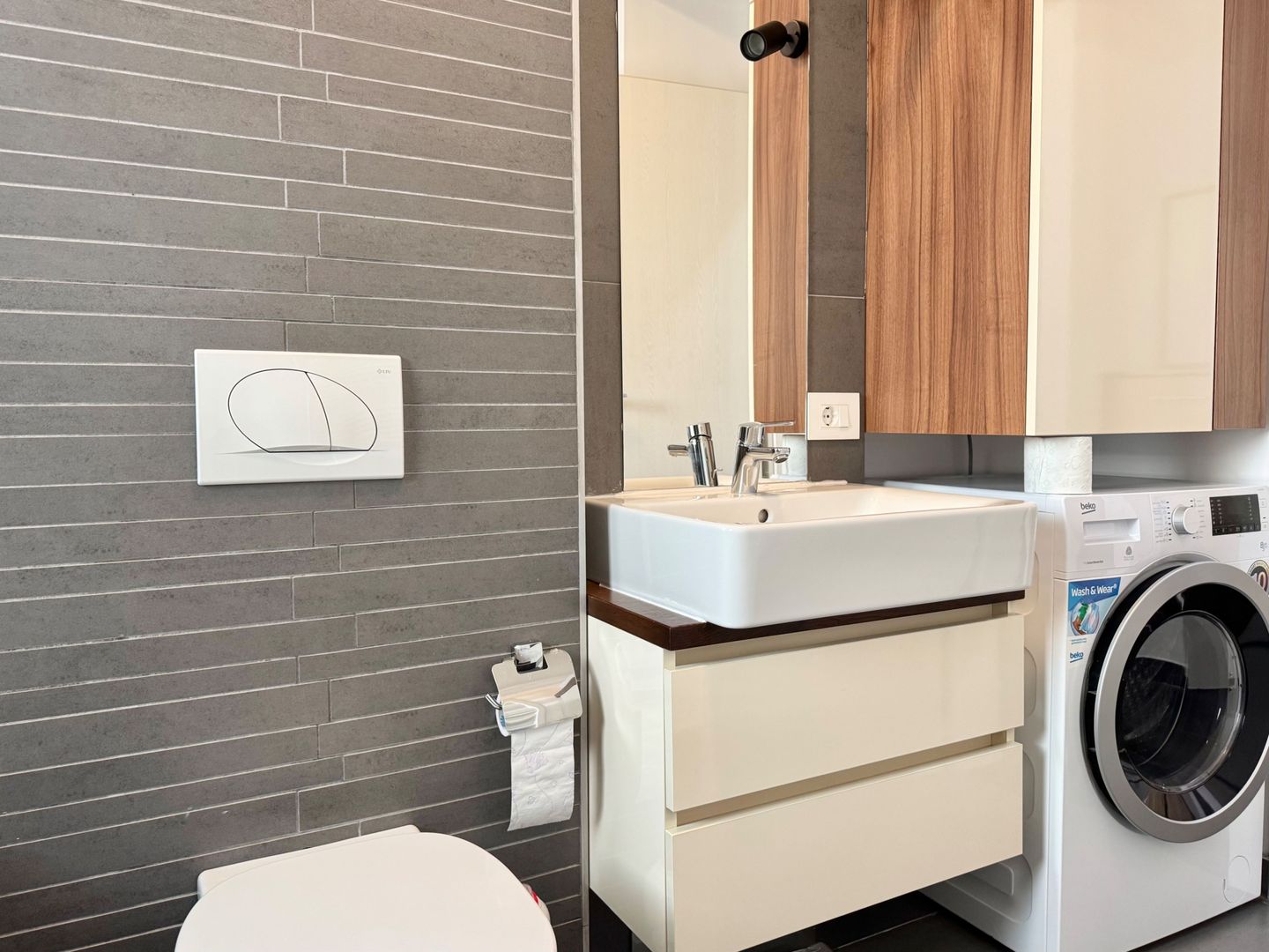 Apartament modern, lift și parcare – zona Calea Lipovei - Poză 27