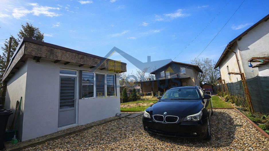 Casă Poienarii Burchii - Mobilată & Utilată  + Teren 2356 Mp - P+M - Poză 3