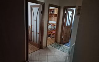 Apartament cu 3 camere de vânzare în zona Stefan cel Mare - Poză 12