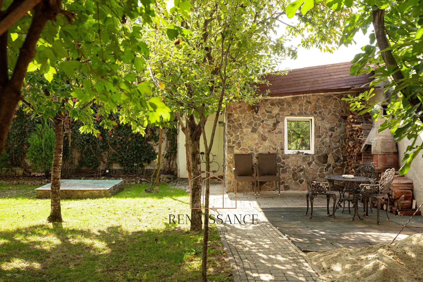 Timisoara - Girocului Vila 12 Camere 4 Bai | 497mp Utili 1373mp Teren - Poză 36