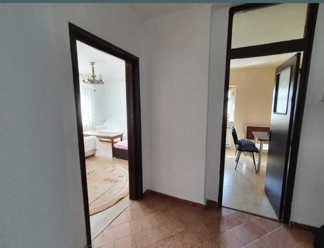 Ag BRASADAS închiriază ap 3 cam Obor Et 8/8. - Poză 3