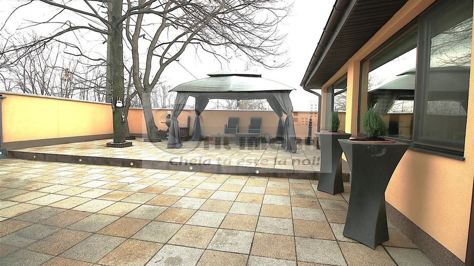 MIROSLAVA CASA EXCLUSIVISTA LA CHEIE LUX STIL MEDITERANEAN MOBILATA - Poză 28