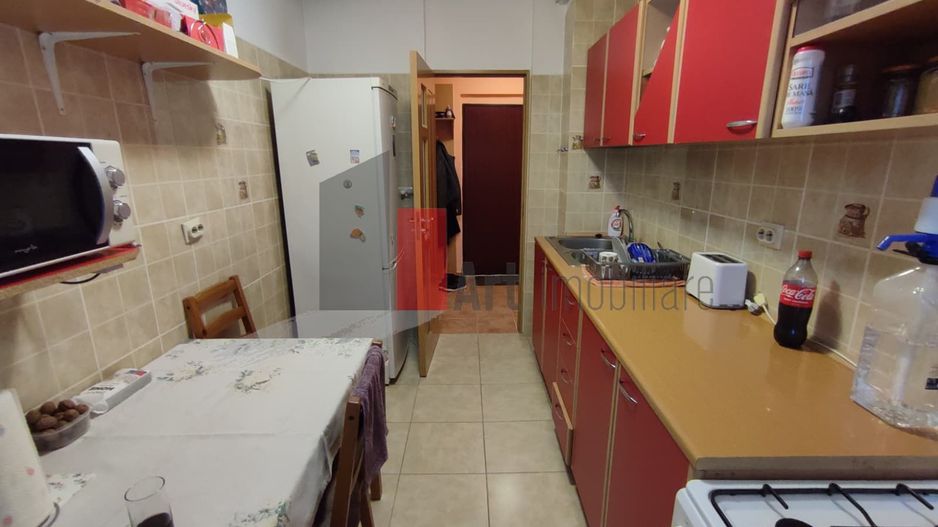 Apartament cu 2 camere de vanzare-Margeanului-Rahova-cu centrala - Poză 8