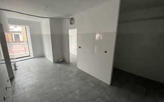Spatiu comercial in centrul Brasovului - Poză 3