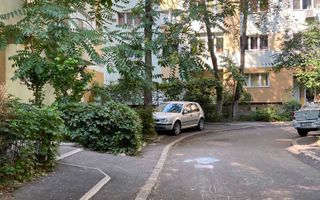 vand apartament 3 camere A15 - Poză 1