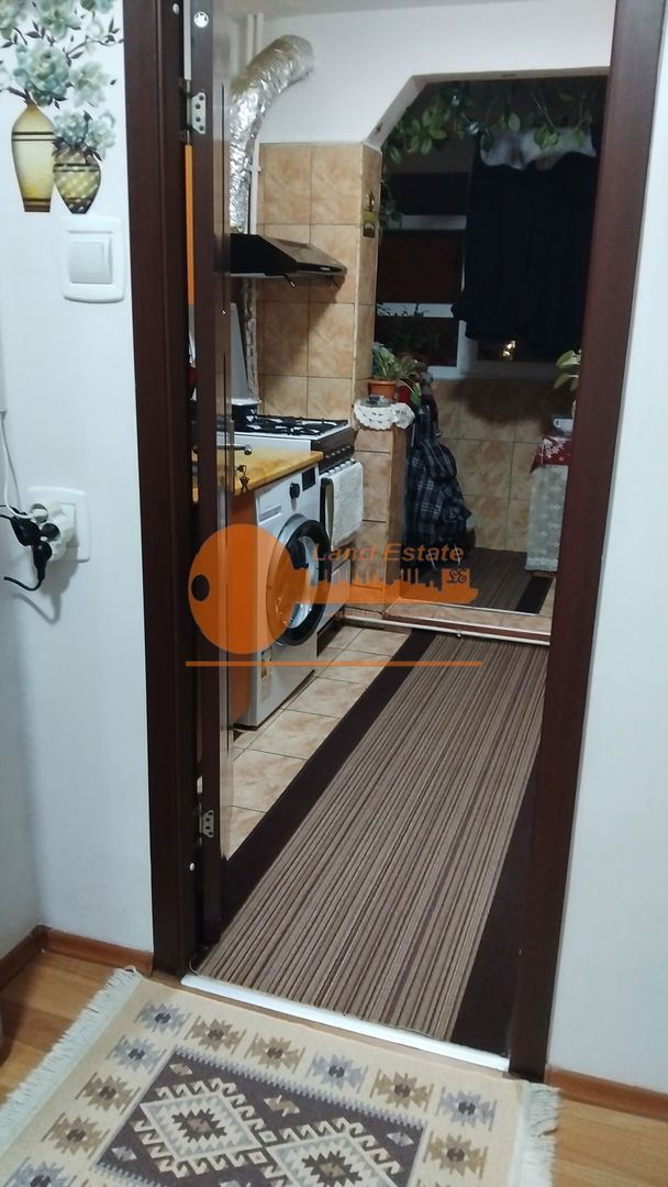 Apartament 2 camere decomandat | zonă 1 Decembrie - Poză 6