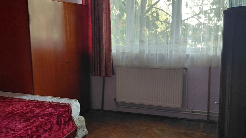 Aprtament 2 cam, Tig 1,et 3 si  un garaj mare langa bloc - Poză 5