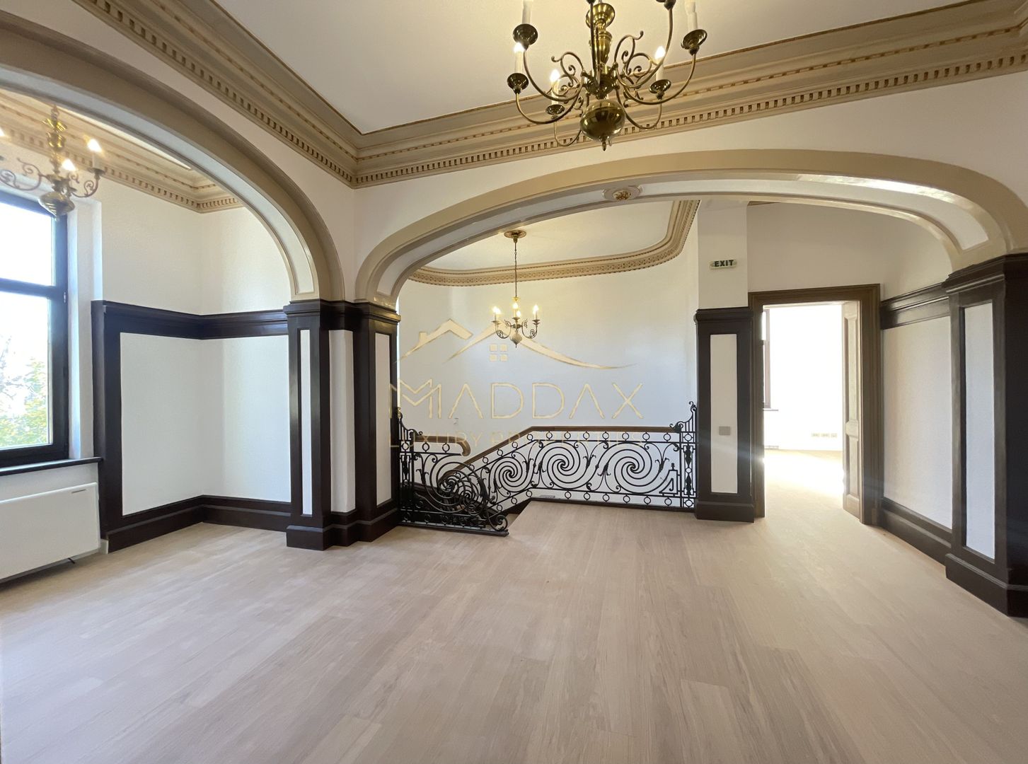 Masterpiece Heritage Villa***18 rooms//DOWNTOWN BUCHAREST - Poză 4