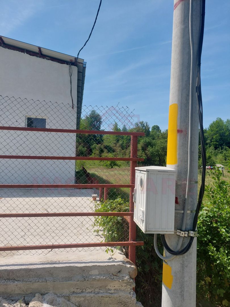 HALĂ DE VÂNZARE SAU ÎNCHIRIERE, ÎN  LOC.. BĂUȚAR, JUD. CARAȘ-SEVERIN - Poză 5