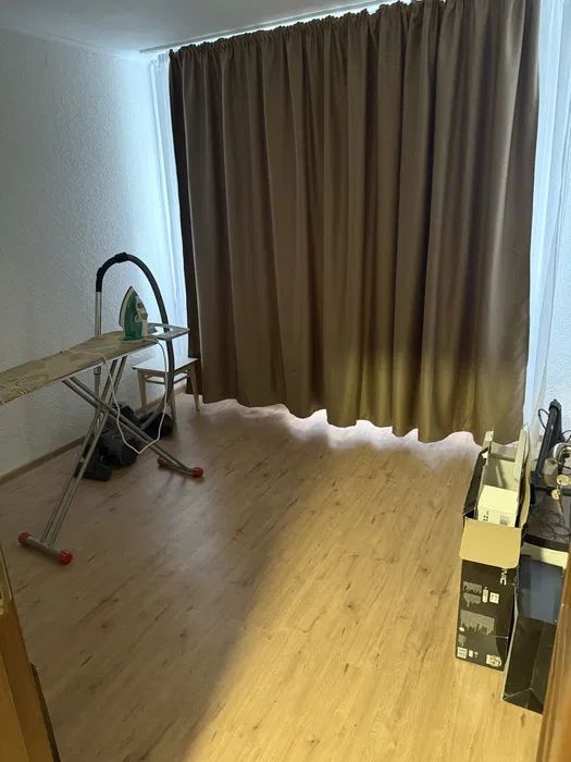 Apartament spatios cu 3 camere, Drumul Taberei Lovinescu - Poză 2