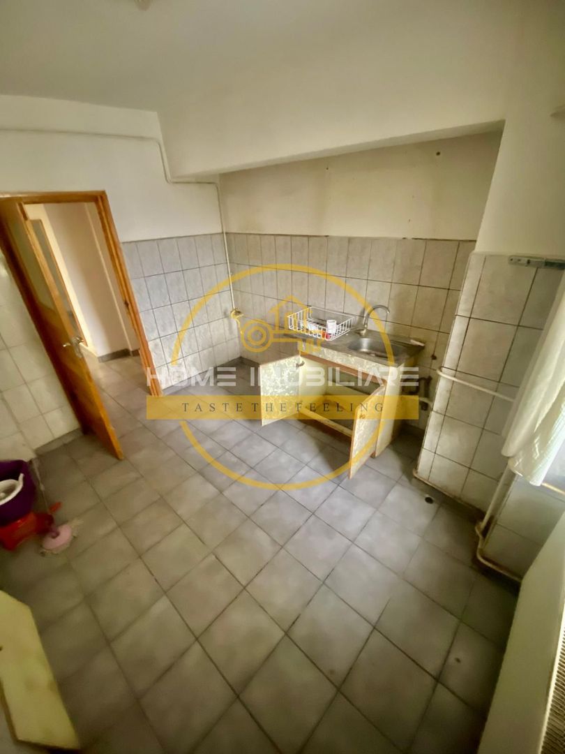 Apartament 4Camere-Decomandat/89mp/Bloc din 1984/Zona Pacurari! - Poză 6