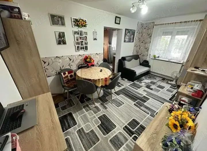 BRASADAS vinde apartament cu 3 camere. - Poză 2