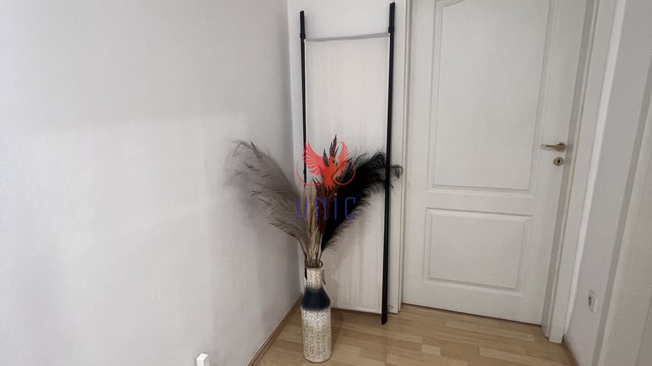 Decomandat, stradal, Calea Bucuresti etaj 1 - Poză 92