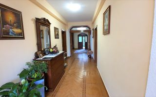 Casă în zona ultra centrală | D+P+M | 468 mp construiți | Teren 469 mp - Poză 6