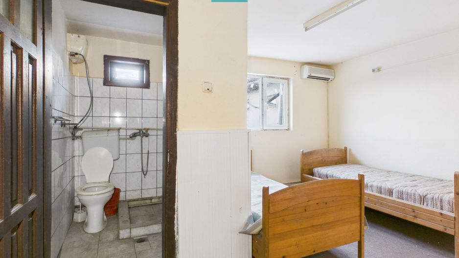 Proprietate impresionantă Sântana - 3500 mp utili - Poză 36