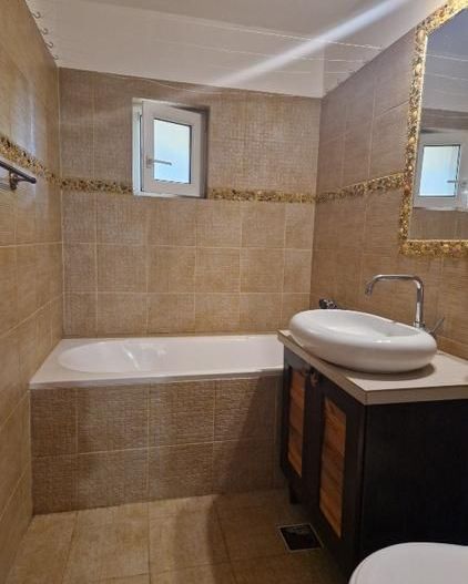 De inchiriat apartament cu 3 camere , Brancoveanu sector4 - Poză 5