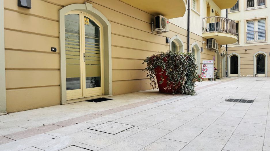 P-ta Unirii - Comision 0% | Apartament 3 camere-113 mp | Imobil 2008 - Poză 5