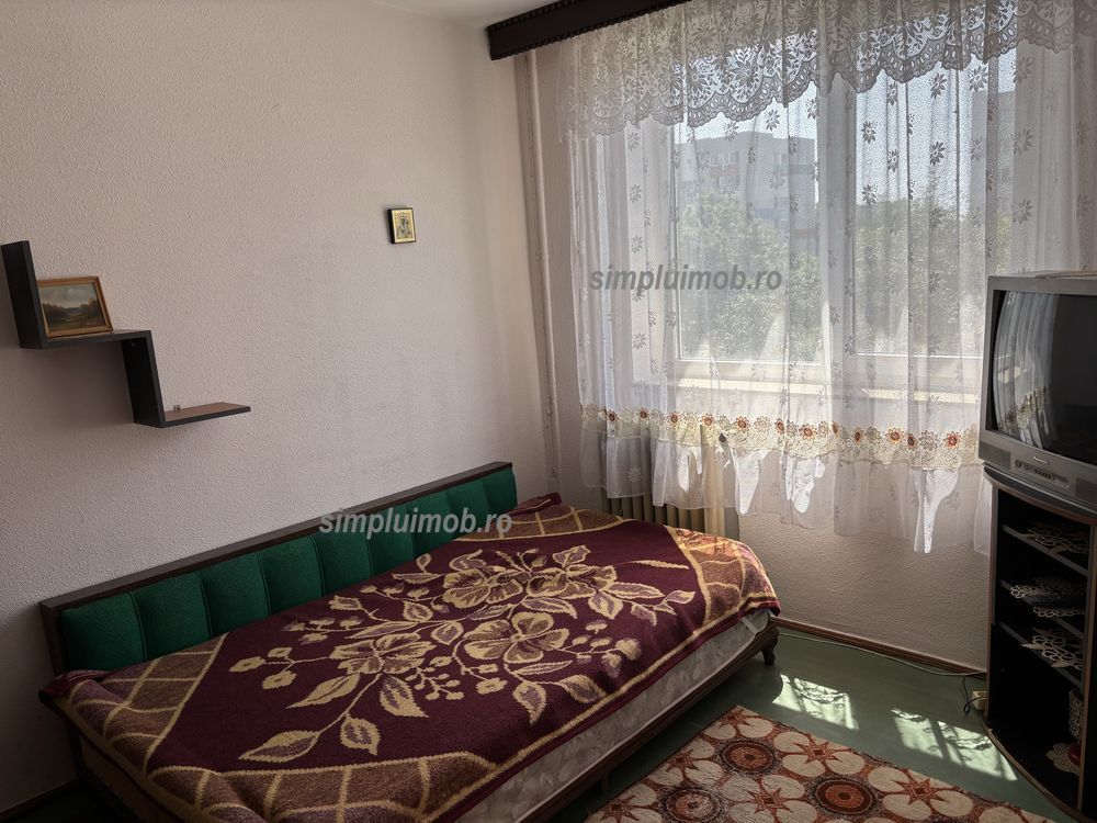 Decomandat 3 Camere Brancoveanu Etaj Intermediar - Poză 5