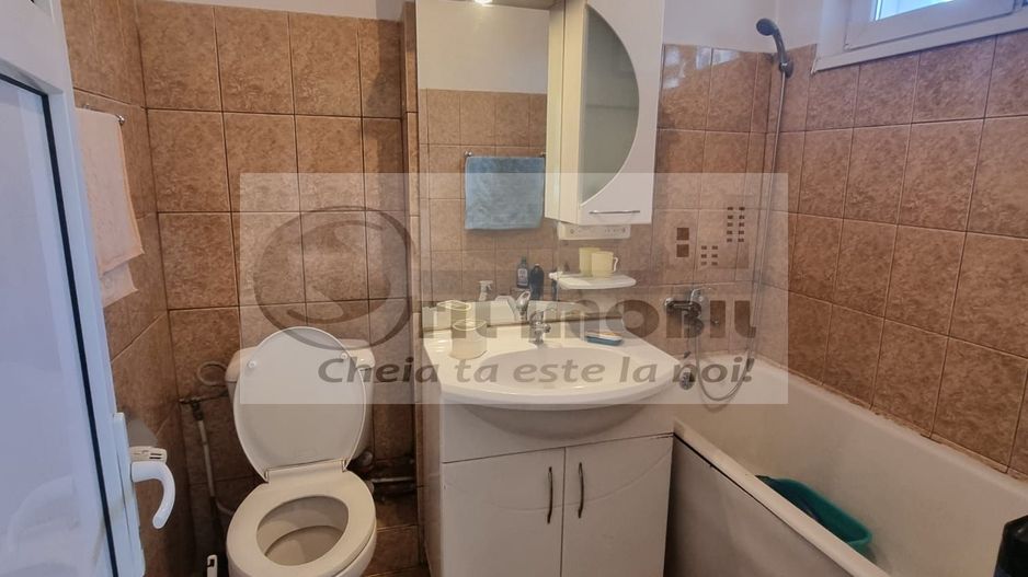 Apartament cu 2 camere la etaj 3,cu lift, in Tatarasi -79900 euro - Poză 3