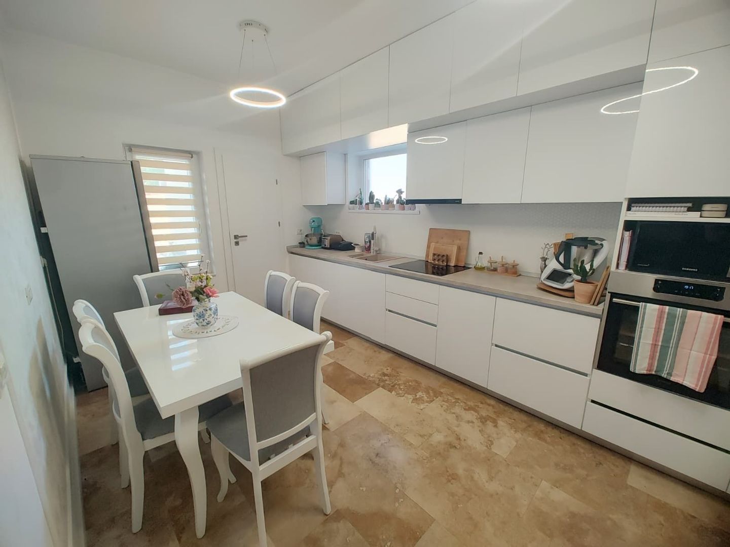 Braytim-Giroc | 5 camere | 3 bai | 4 terase | Asfalt - Poză 4