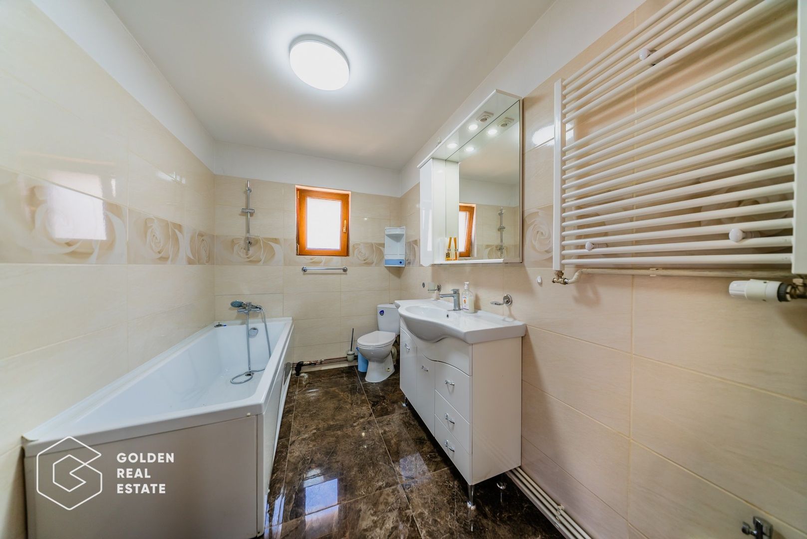 Casă 3 camere renovată în Bujac-Sega , 2 corpuri, teren 572 mp - Poză 10