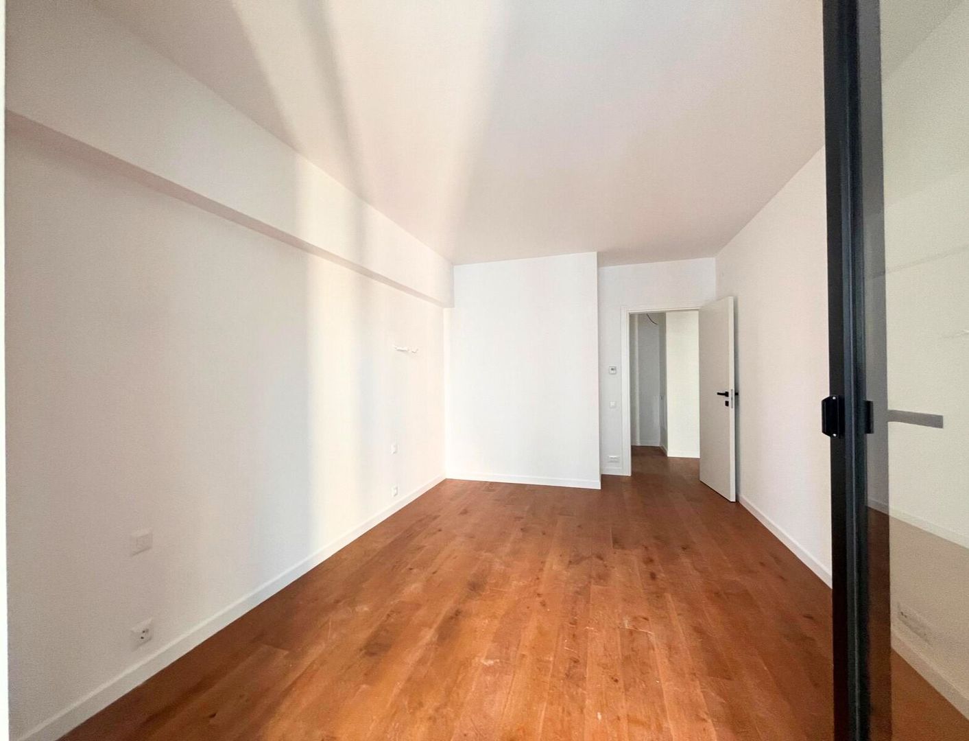 Apartament de lux in complexul ONE Cotroceni Park - Poză 13