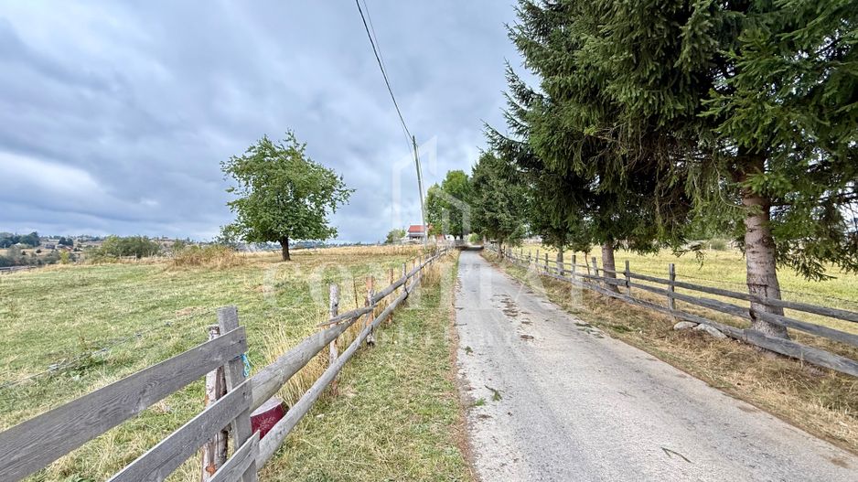 0% comision Oportunitate de investiție teren cu panoramă Mărișel - Poză 7