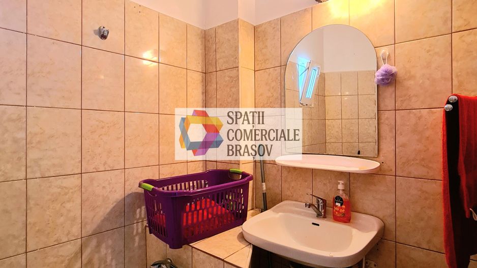 Casa 3 camere de închiriat Brasov - Centru - 80 mp. - Poză 11
