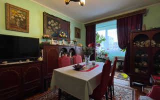 APARTAMENT CU 2 CAMERE, DECEBAL, ETAJ 3 - Poză 1