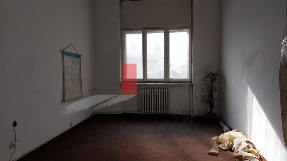 Spatiul "STORICA",  Sala Palatului, imobil  birouri, 97 mp, FARA RISC SEISMIC - Poză 3