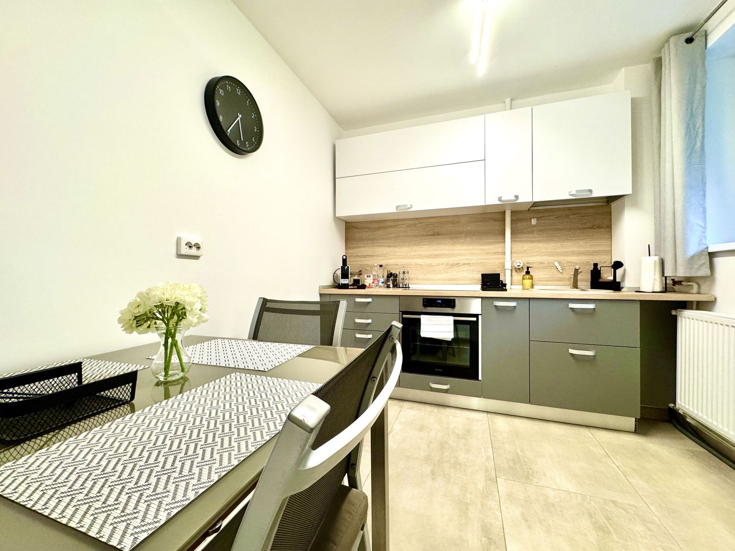 2 camere central vis-a-vis de Posta Mare - Poză 16