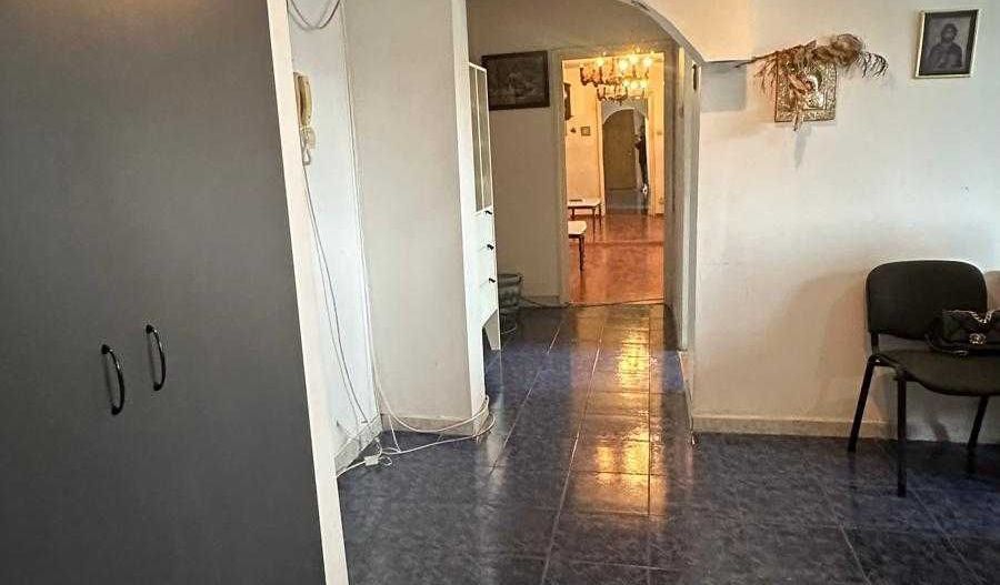 Apartament 4 camere Teiul Doamnei – vedere panoramică, bloc reabilitat 2022 - Poză 5