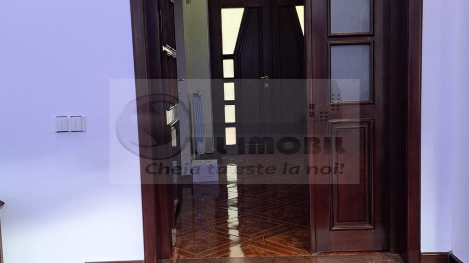 Casa/Vila de Inchiriat COPOU - 3000 euro - Poză 40