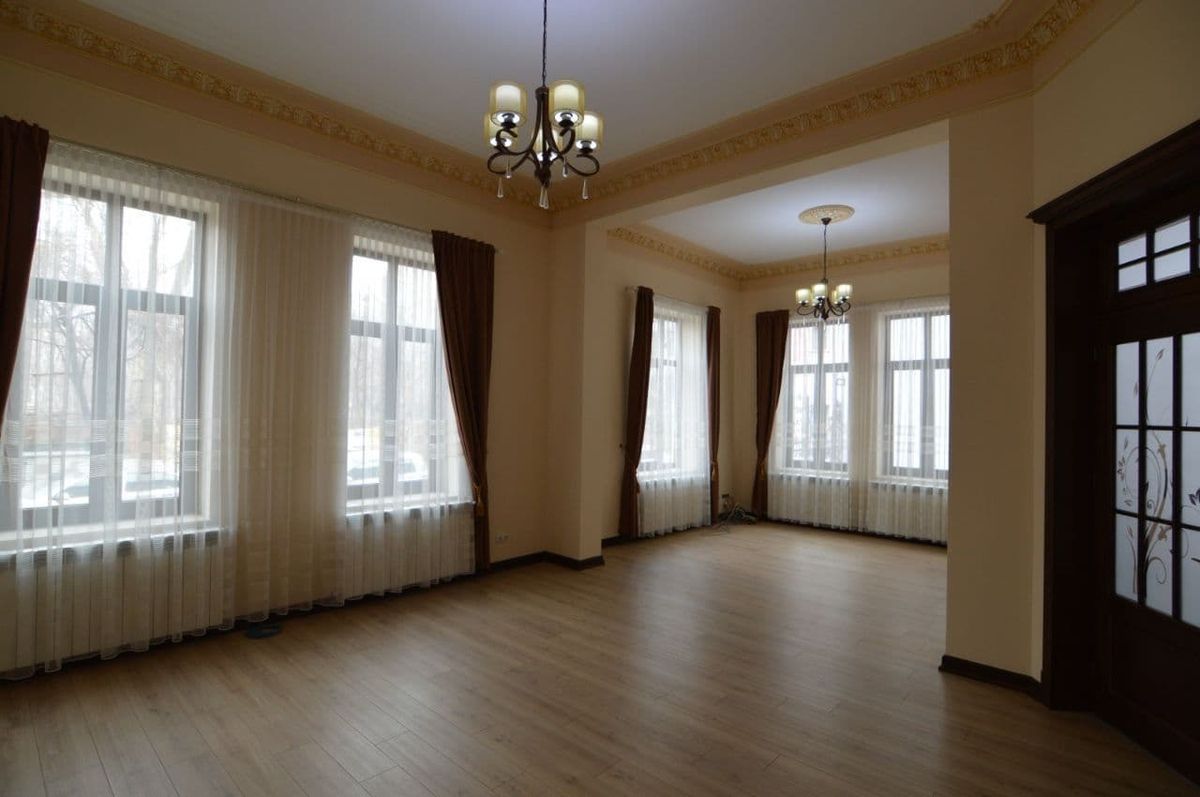 CASA 16 CAMERE FOSTA AMBASADA -CALEA VICTORIEI -6 LOCURI DE PARCARE - Poză 5