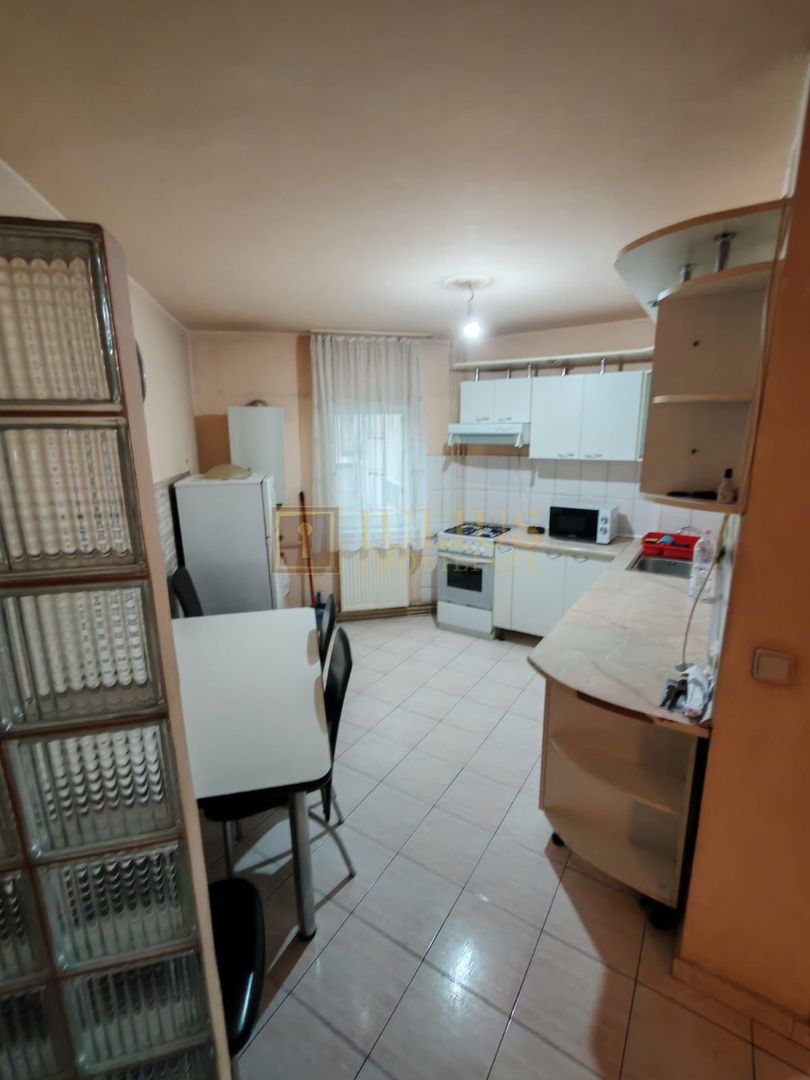 3 camere, zonă liniștită -Soarelui - Poză 6