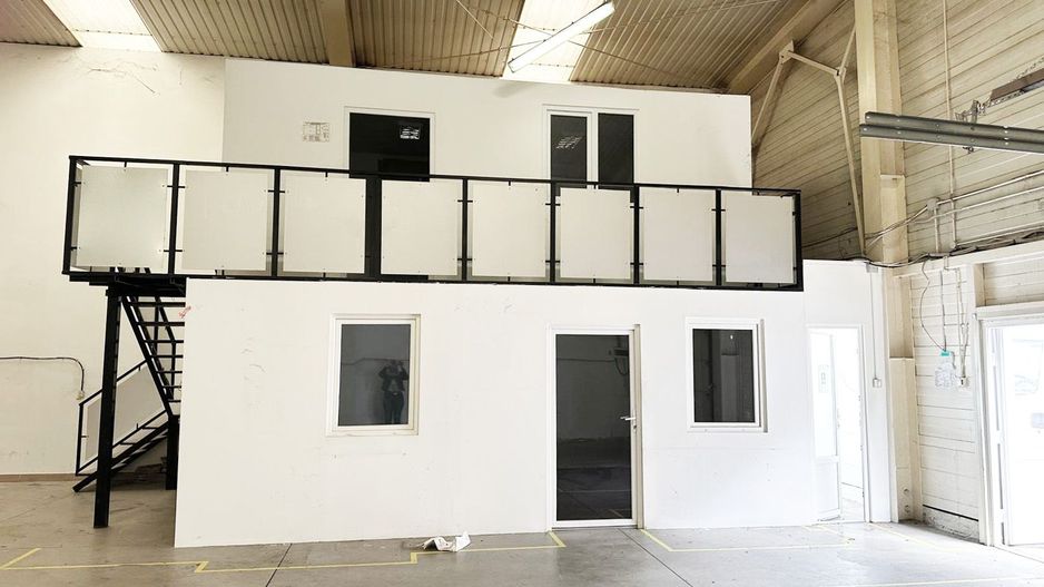Hala mica de inchiriat Arad central 167 mp, cost redus, acces TIR - Poză 3