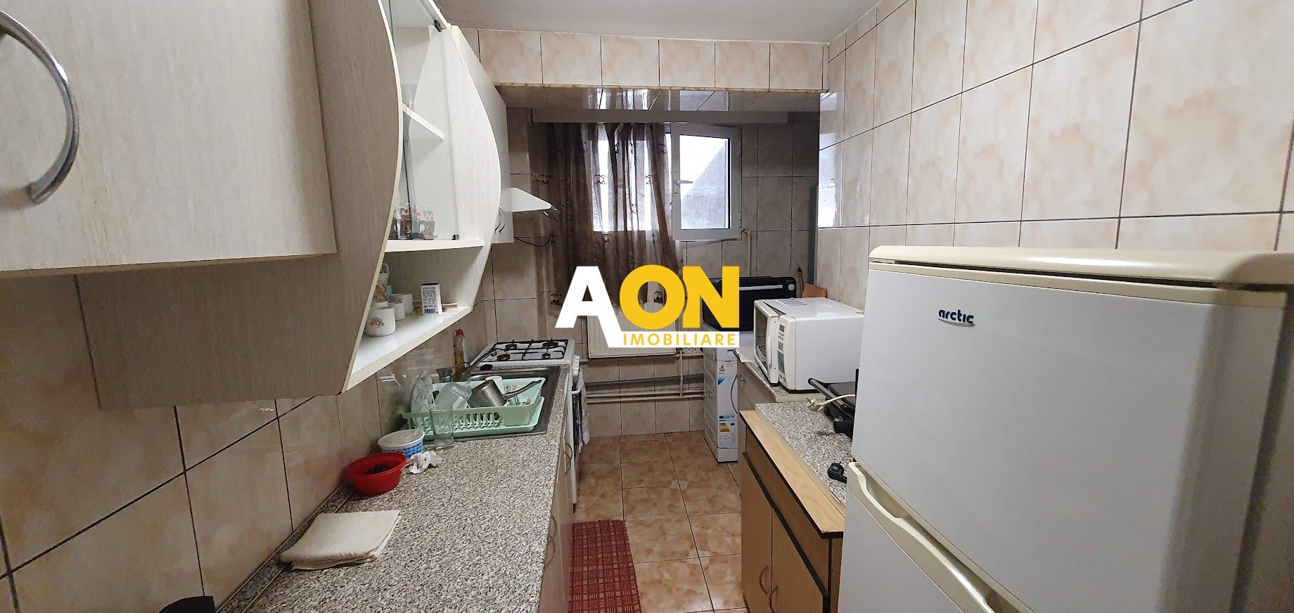Casa cu 4 camere, garaj, teren 791 mp, zona Schit - Poză 13
