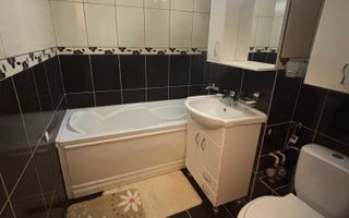 Apartament spatios in zona Sagului - Poză 13