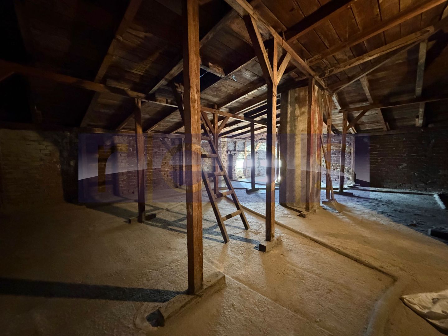 APARTAMENT IN CASA INTERBELICA | 82MP | IDEAL PENTRU RENOVARE - Poză 16