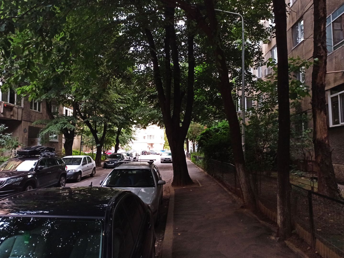 3camdec,2bai, la 3min metrouApPatriei/75mp mob-util clasic/mutare imed - Poză 46