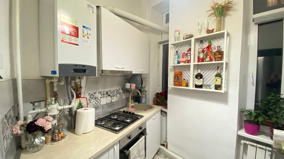 Apartament 2 CAMERE – Renovat Complet , Zona Calea Victoriei V9 - Poză 2