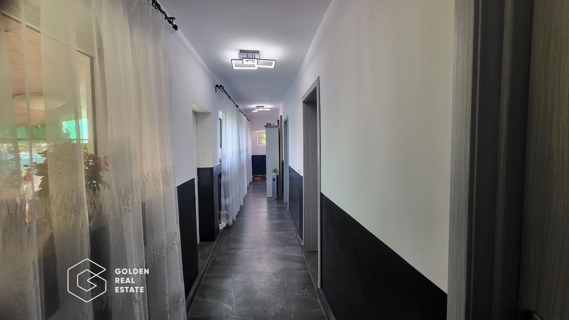 Casa in inima Urseniului - Poză 5