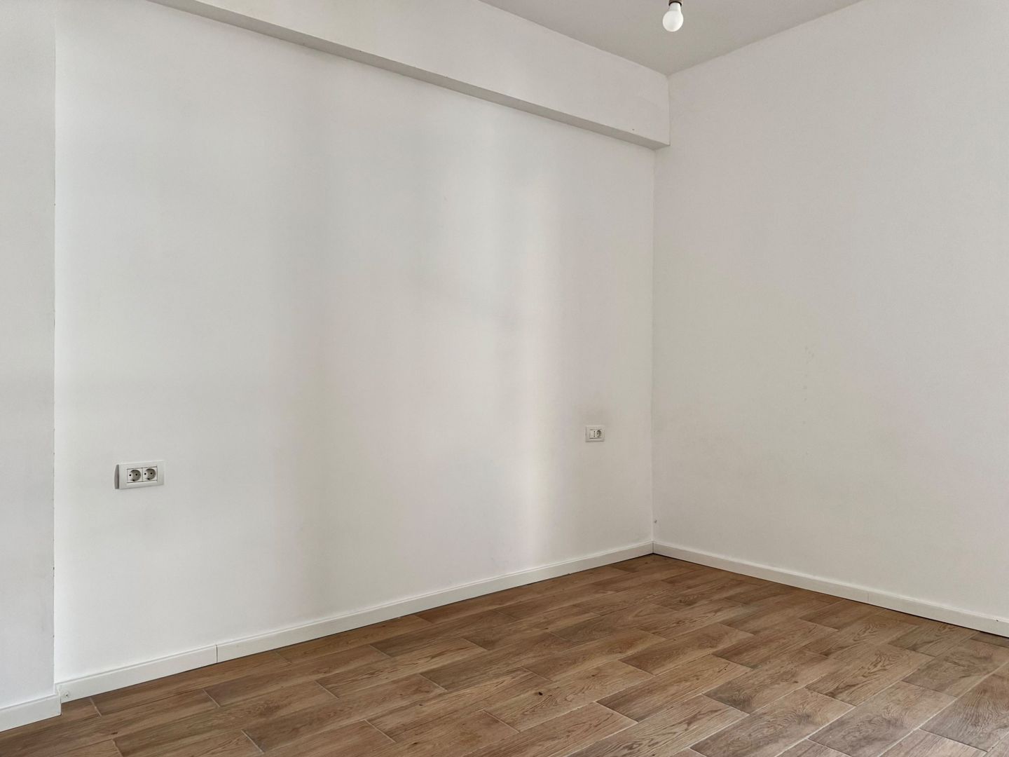 Parter 2 camere Lidia, parcare inclusă – locuință sau birou - Poză 10